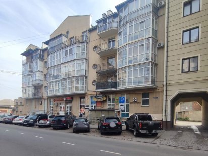 Комерційне приміщення під магазин/салон/студію/офіс/зал Івано-Франківськ