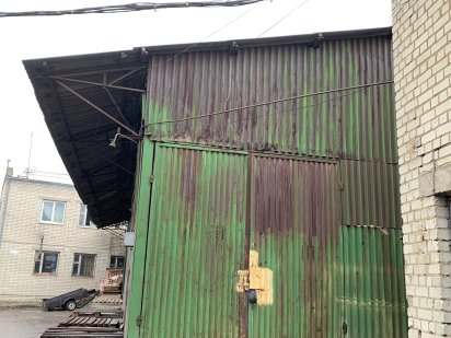 Здам в оренду  складське приміщення. Площею 280 кв м , Рівне