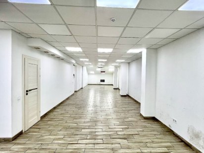 Приміщення в самому центрі ,гаряча ціна Івано-Франківськ