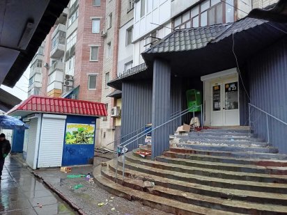 Сдам магазин 300 м.кв в тафиковом месте по ул.Комкова. Херсон