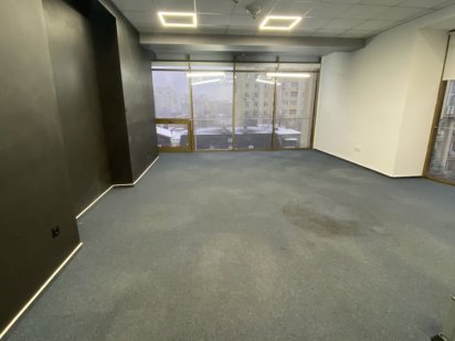 Оренда офісу з панорамними вікнамм в Центрі! Рівне