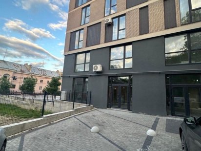 Здаю в оренду комерційне приміщення Чернівці