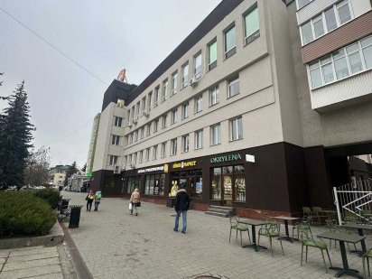ЦЕНТР 50м2 ТОП-Локація ТРАФІК Здам ФАСАДНЕ приміщення з ПАНОРАМОЮ Рівне
