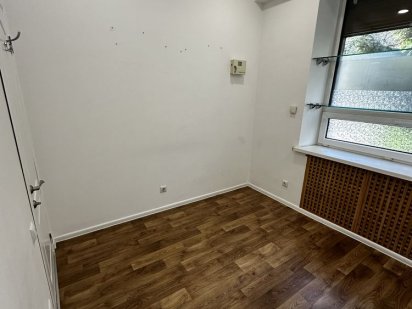 Здаю в оренду окремий кабінет Рівне