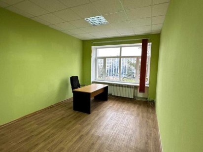 ЦЕНТР 20м2 Здам ОФІС за НАЙНИЖЧОЮ ціною без плати КП Рівне