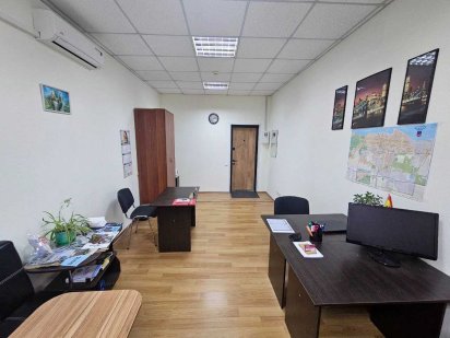 Здається робоче місце в кабінеті р-н ТРЦ DEPO't Черкаси