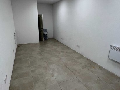 Здається комерційне приміщення на вул. Соборна 283, площа 25 кв.м Рівне