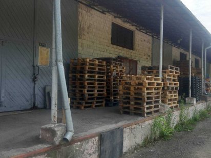 Оренда складу з рампою Чернівці