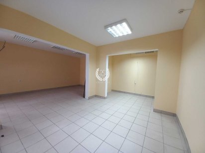 Здам комерційне приміщення по вул. Всіхсвятська в Чернігові Чернигов