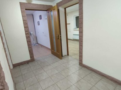 Оренда комерційного приміщення на вул. Щербанюка (Проспект, Майдан) Черновцы