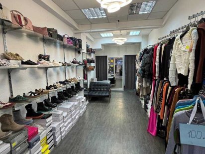 Приміщення у ТЦ «Формаркет» Черновцы