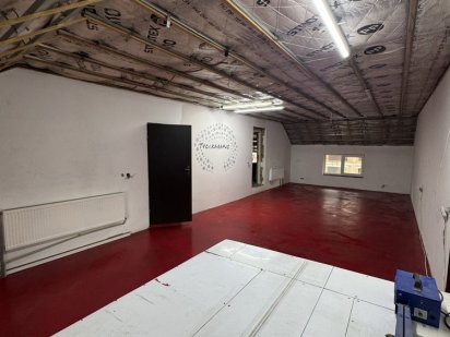 Оренда  Руська 226 50кв.м Чернівці