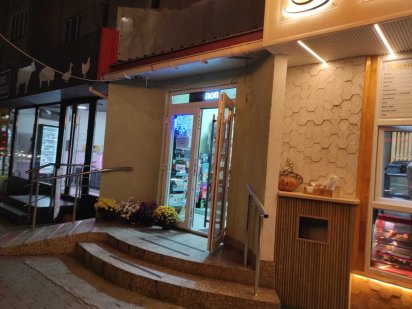 Сдаю комерційне приміщення Черновцы