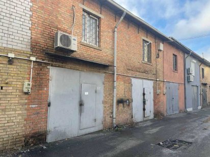 Гараж 210м2 Ул.Саломеи  Крушельницкой ...под СТО, Склад-офис Киев