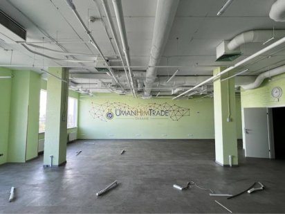 Оренда офісу біля метро Берестейська (183м2) Киев