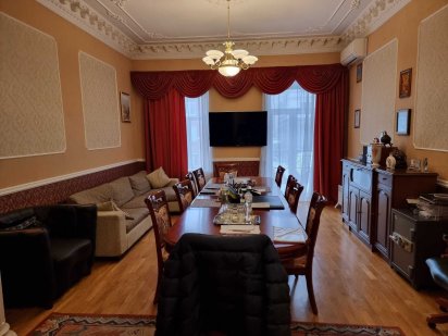 Без % оренда представницького офісу на Панаса Мирного,  220 м.кв. Київ