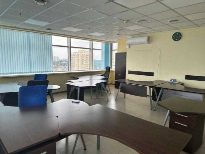 Оренда офісного приміщення в БЦ, вул. Шептицького,4 Киев