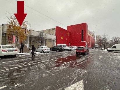 Торгове приміщення м. Київ. ВЕЛМАРТ. Фасад. 137 кв.м Київ