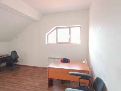 Оренда офісу кабінету в центрі (оренда офіс кабінет приміщення) Ужгород