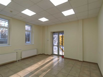 Центр!!! Фасад! Окремий вхід, вул.Гоголя - Б.Вишневецького Черкаси