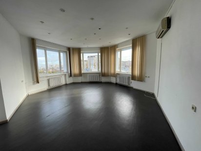 Офісне приміщення в центрі біля ТРЦ Хрещатик Сіті Черкаси