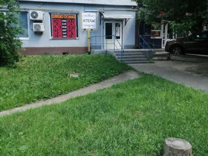 Кудряшова 7, помещение под магазин 36 м², фасад, рядом жк Времена года Київ