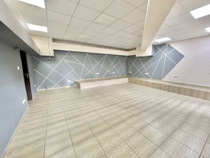 Без % салон помещение студия офис 48м2 ул. Красноткацкая 16б , Дарница Київ