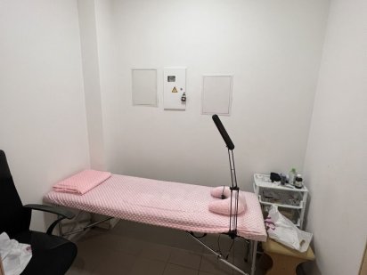 Аренда комнаты в Парикмахерской  мастерам татуажа, массажиста и т.д.