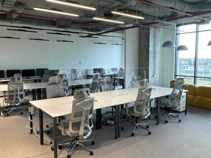 Здам в оренду офіс в ЦЕНТРІ Київ 175м вул Короленківська м.Олімпійська Київ