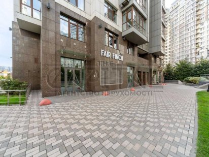 Оренда комерційного приміщення ЖК Новопечерські Липки вул.Верхогляда 7 Киев