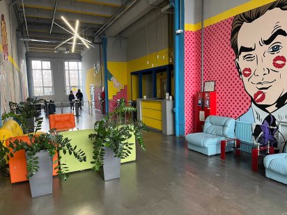 ОФІС під коворкінг з генератором біля укриття 937,2 м.кв. з антресолью Киев