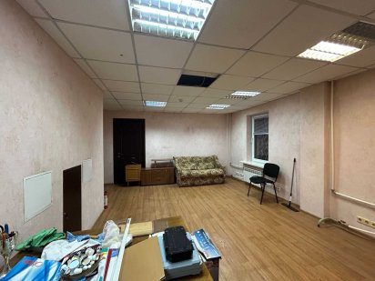 Здам офіс 30м2, 1 поверх, вул. Р.Окіпної, метро Лівобережна 2 хв Київ