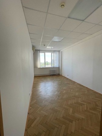 Без%!Власник!Здам офіс 16,5м2 в БЦ,вул.Сверстюка,метро Лівобережна 5хв - фото 1