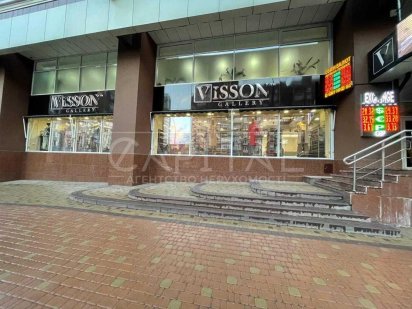 Оренда фасад 230 кв.м. Антоновича м. Палац Україна Киев