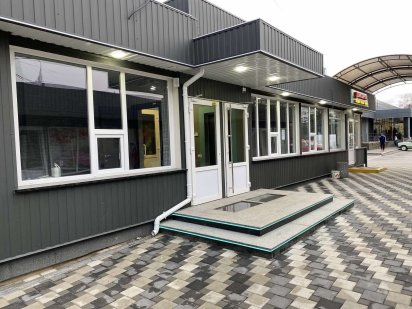 Аренда торгового  помещения 20 м. кв., Возле АТБ  центр Хортицкого р.