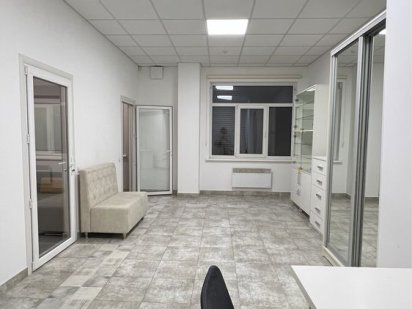 Офіс оренда від власника Героїв Упа,29 40кв.м 1-поверх Львов