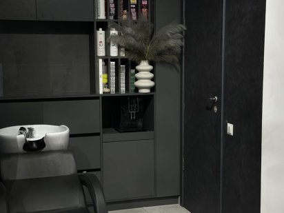 Оренда робочого місця перукаря Львов