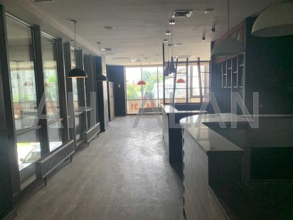 БЕЗ КОМИССИИ! Аренда торгового помещения  Саксаганского, Центр Київ