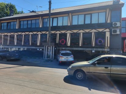 Оренда приміщення ( 0 поверх) 439.4 м2 вул.Перемоги 24 (Каньон) Житомир