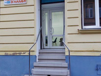 Здається в оренду приміщення на вул Богомольця, 15 під офіс Львов