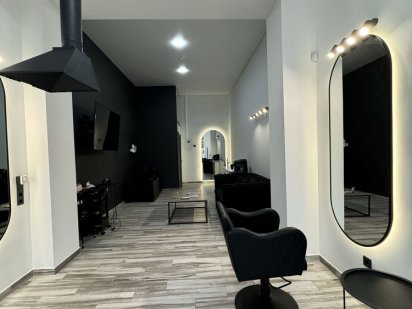 Оренда для перукаря - колориста Житомир