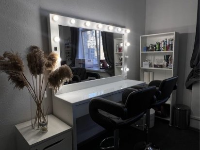 Оренда робочого місця в студії для перманетного макіяжа, брів, візажу Київ