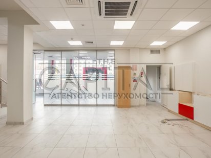 Оренда торгової площі 506м2, пр-т Берестейський, КПІ Київ