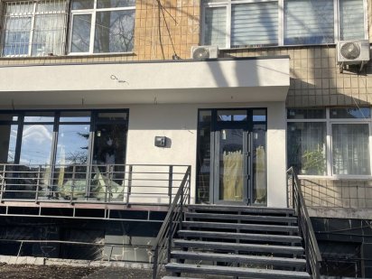 Оренда фасадного приміщення Глобал Житомир