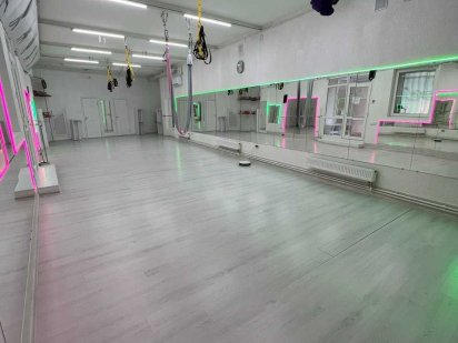 Погодинна оренда залу для танців, семінарів, TRX, йоги у центрі Львова Львов