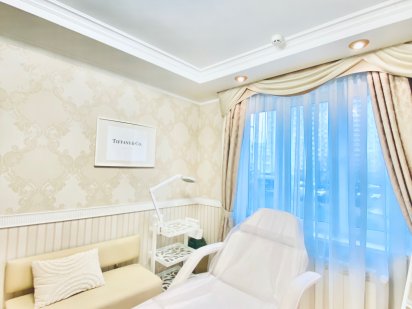 Аренда  уютного кабинета-апартаментов для  косметолога большая площадь Киев