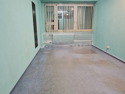 Оренда кабінета, офіс ( є вода) центр міста, на проспекті