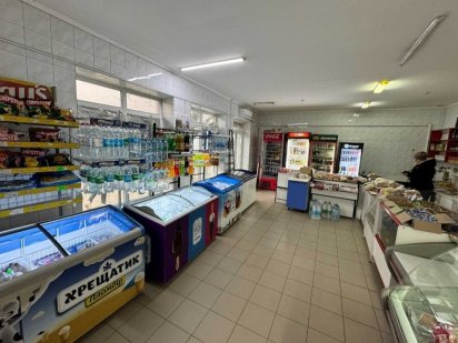 Корабельный район рынок Феникс фасадное помещения  48м 1000грн Миколаїв