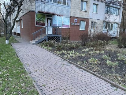 Оренда Фасад: Аптека, Магазин, Кафе та інше., вул.Героїв Оборони,5 Киев