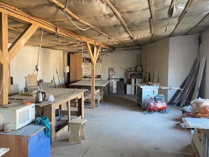 Приміщення по вулиці Хмельницького, склади різної площі Львів